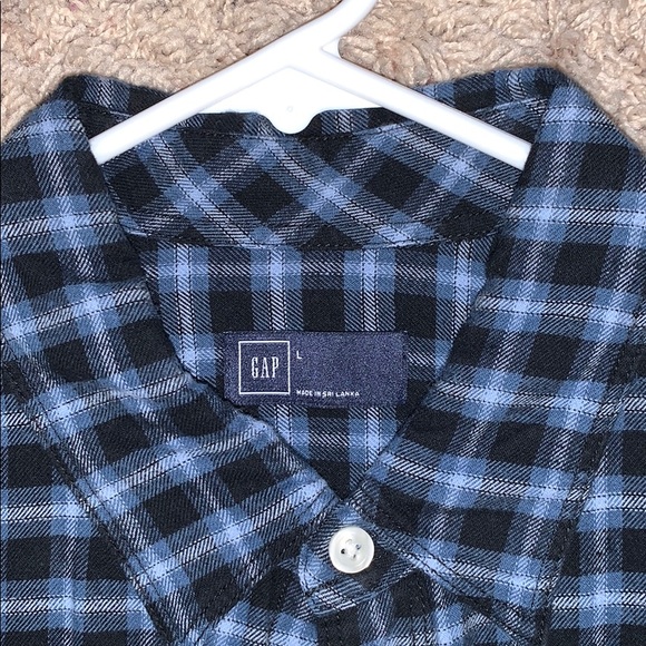Long Sleeve GAP flannel - Picture 2 of 2